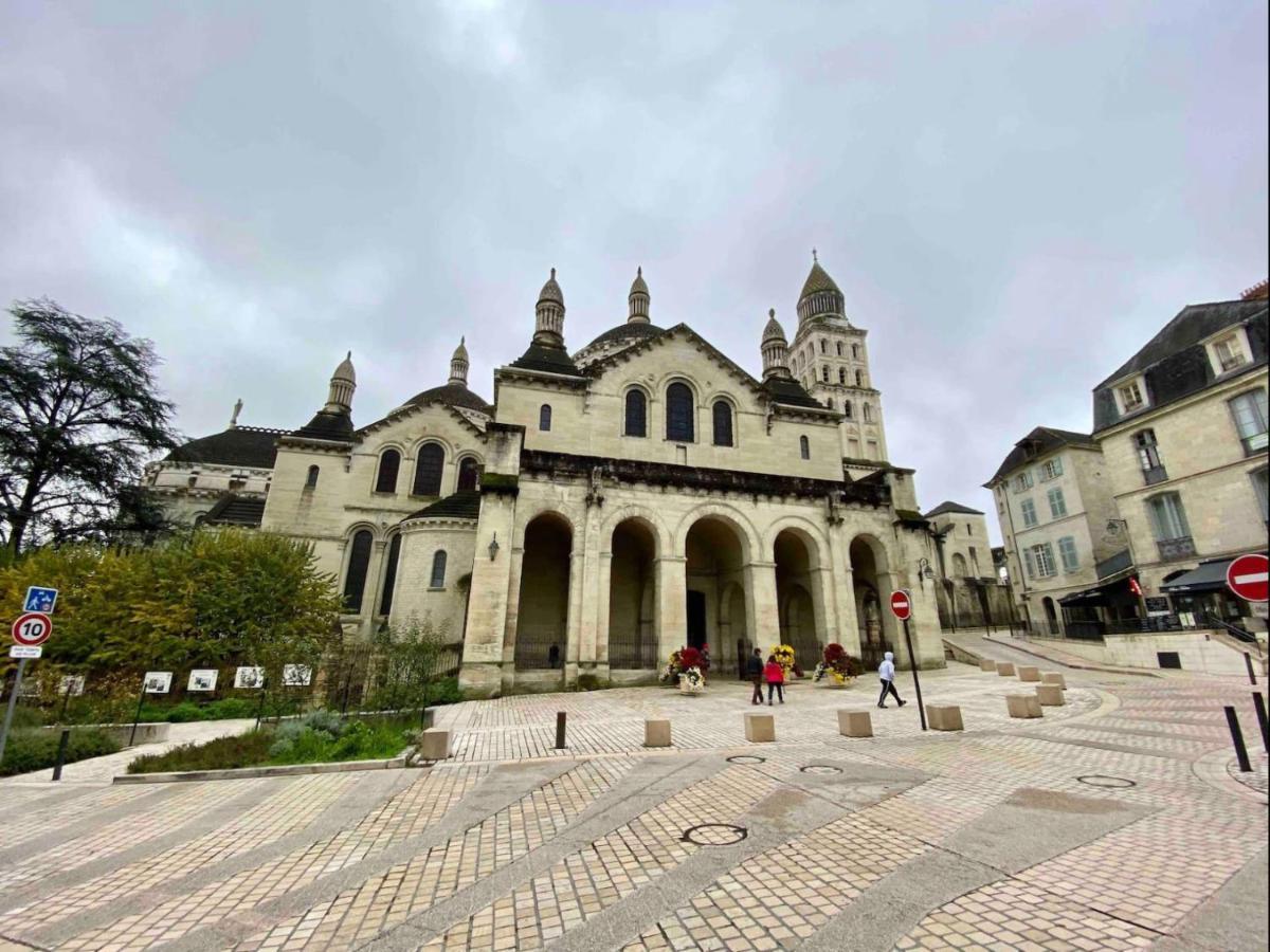Le Mobile - Climatise - Proche De La Gare - Centre Ville-Property Rental Nm Perigueux Bagian luar foto